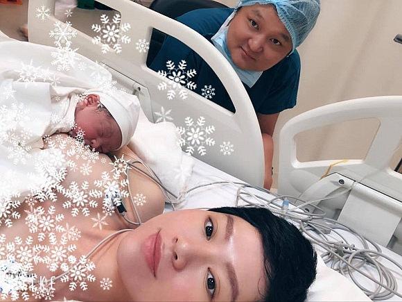 Tình địch Hương Giang gây sốt với nhan sắc sau sinh 1 tuần-4