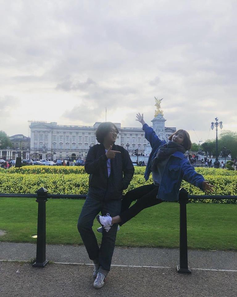 Chỉ chạy nhảy tung tăng trên phố, Park Shin Hye cũng khiến người hâm mộ phát cuồng-2