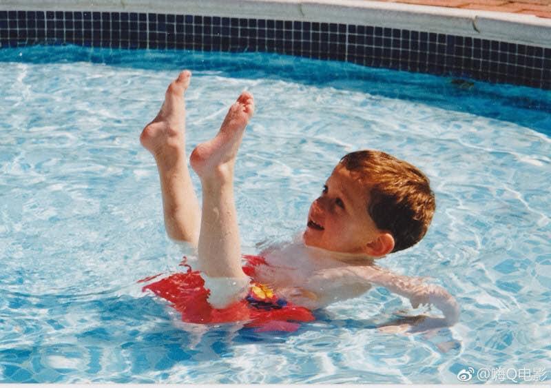 Trọn bộ ảnh thời đóng bỉm cực đáng yêu của Người Nhện Tom Holland, xem là muốn đi sản xuất ngay 1 đứa!-14