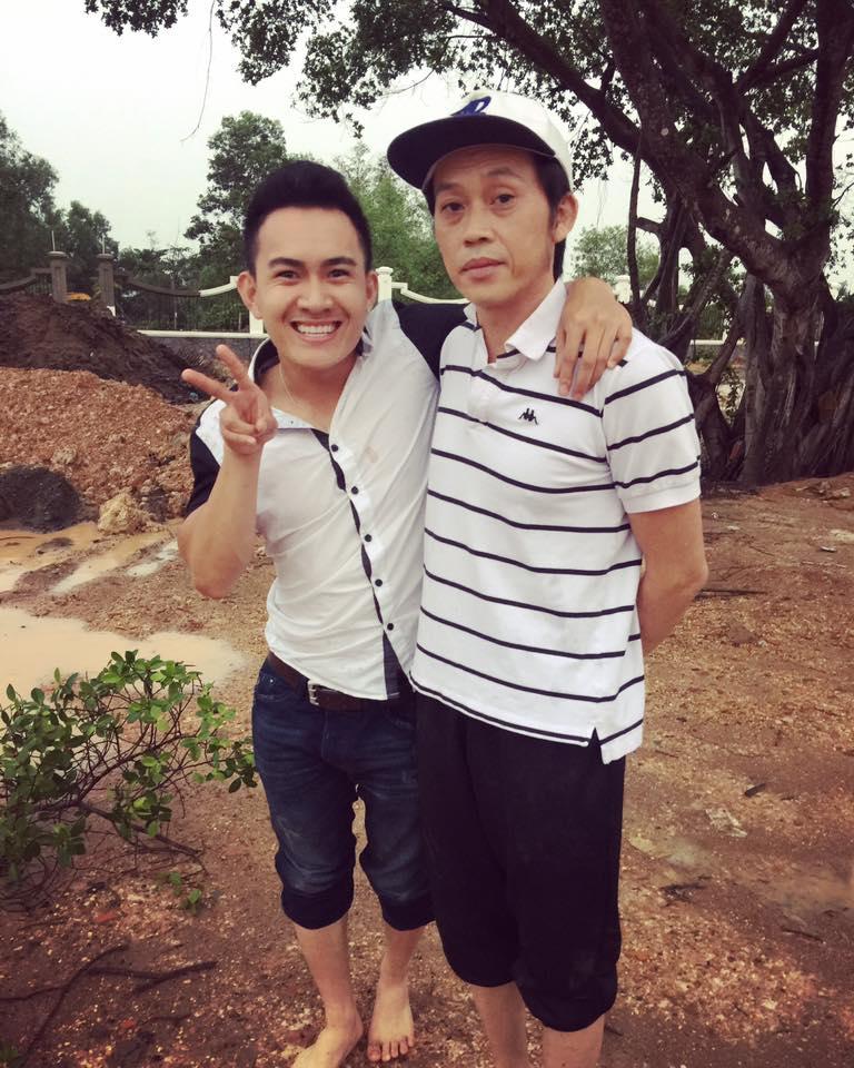 Lối sống đối nghịch của anh em ruột Hoài Linh - Dương Triệu Vũ: Người giản dị như nông dân, kẻ sang chảnh hiếm ai bằng-3