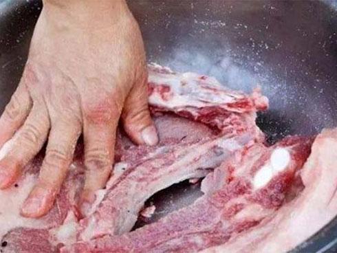Mẹo bảo quản thịt lợn không cần tủ lạnh, để 1 tháng vẫn không sợ hỏng-1