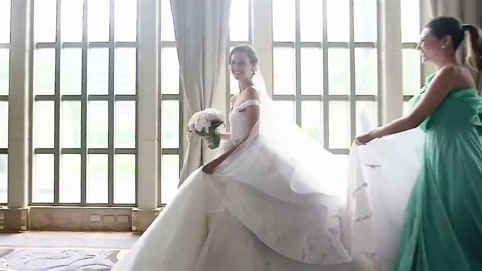 SHOCK: Lộ ảnh Catriona Gray kết hôn trước khi đăng quang Hoa hậu Hoàn vũ 2018?-6
