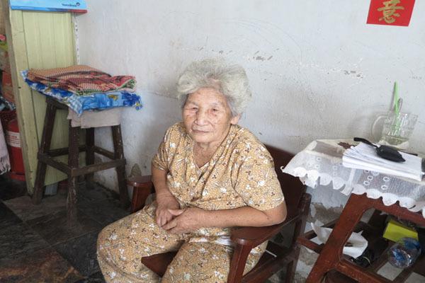 Cô gái trốn khỏi đám cưới, theo người đàn ông lạ 54 năm trước giờ ra sao?-1