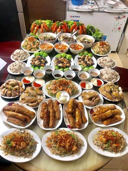 Dâu trưởng tung chiêu làm 3 mâm cỗ đủ món, thông trưa không nghỉ để mẹ chồng kịp làm giỗ-3