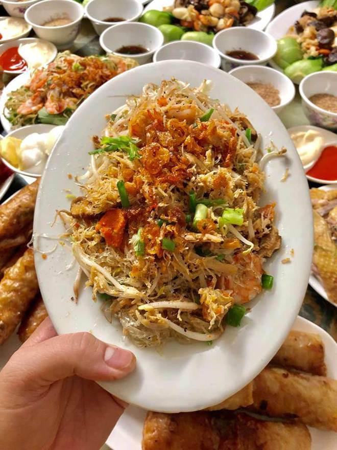 Dâu trưởng tung chiêu làm 3 mâm cỗ đủ món, thông trưa không nghỉ để mẹ chồng kịp làm giỗ-8