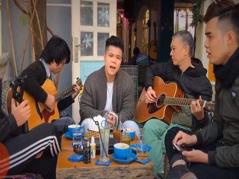 Đã lâu không gặp, Đinh Mạnh Ninh 'bỏ bùa' người nghe khi hát live hit cũ ngọt lịm tim