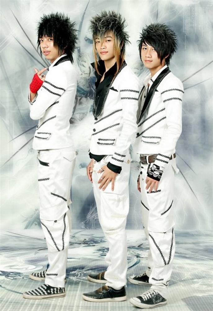 Bẵng đi hơn chục năm, Ti Ti - cựu trưởng nhóm nhạc thảm họa HKT giờ đã dậy thì thành công thế này rồi ư?-1