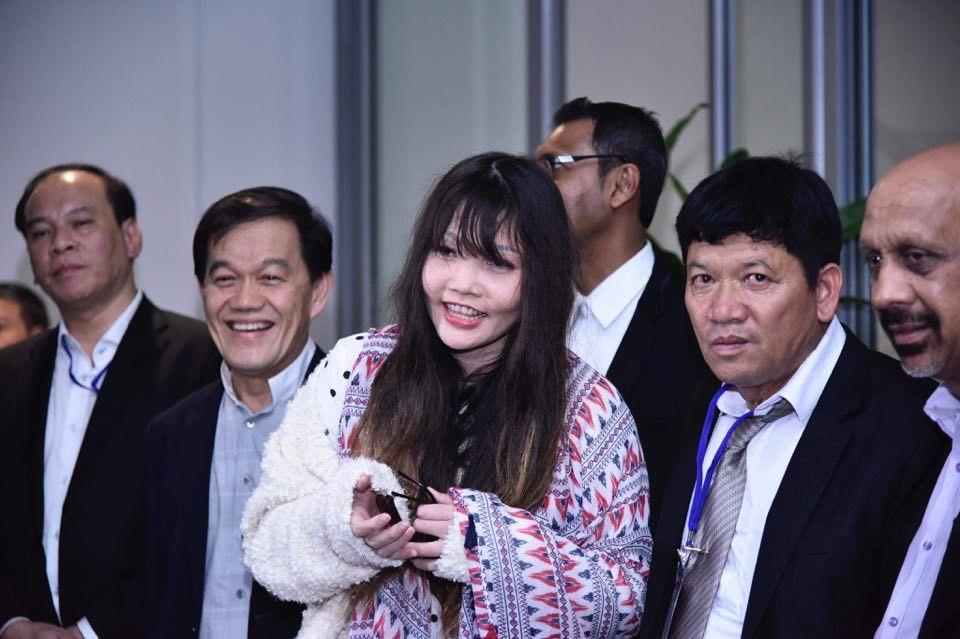 Đoàn Thị Hương về đến Hà Nội-3