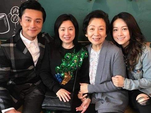 Á hậu Hong Kong khoe ảnh vui vẻ ở Mỹ sau clip ngoại tình trên taxi-3