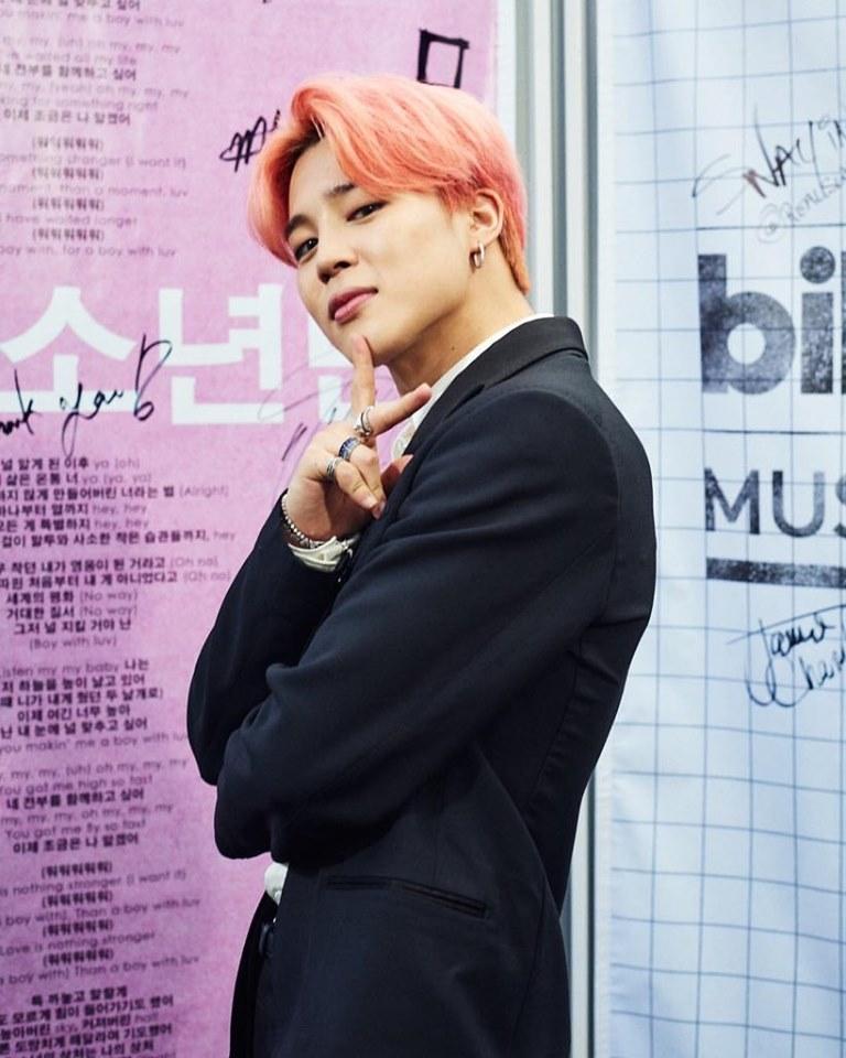 Gây sốt với fancam đỉnh cao ở BBMAs 2019, cả thế giới dường phát cuồng vì ông hoàng triệu view Jimin (BTS)-4