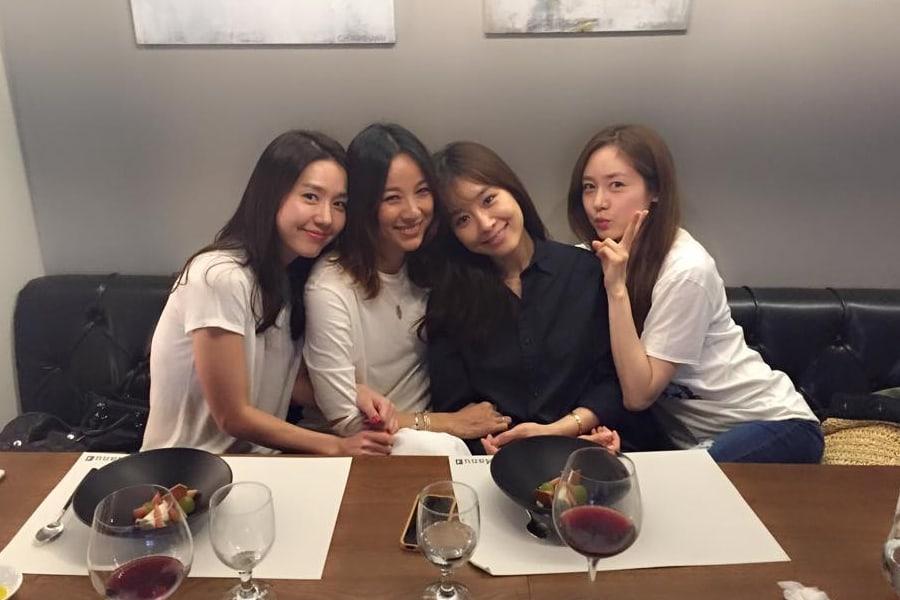 Hoa hậu Hàn Quốc gửi lời cảm ơn ngọt hơn mía lùi tới ông xã kém 18 tuổi-7