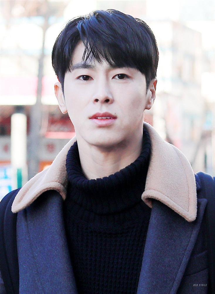 Hoa hậu Hàn Quốc gửi lời cảm ơn ngọt hơn mía lùi tới ông xã kém 18 tuổi-2