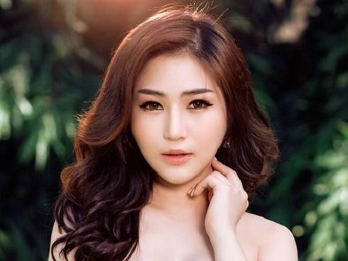 Hương Tràm tuyên bố ngừng đi hát vài năm