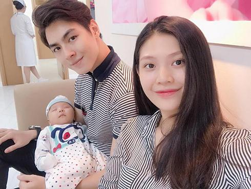 'Cắm cọc' từ năm nàng 13 tuổi, thanh niên cưới được vợ xinh như hoa hậu