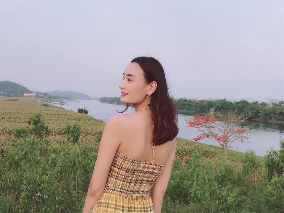 Hồ Ngọc Hà diện đồ ren sexy phô diễn eo thon khiến phụ nữ có con phải mơ ước-4