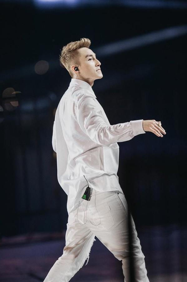 Khi các Sky phải chờ đợi quá lâu: Nhất cử nhất động của Sơn Tùng đều có thể nghi ngờ là thính comeback-6