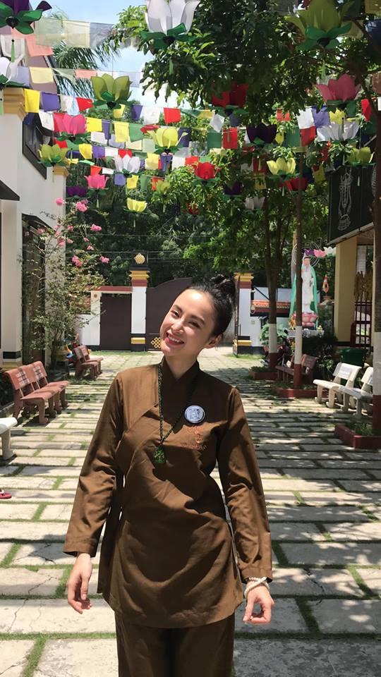 Angela Phương Trinh hốc hác bất ngờ, mất đi vẻ nóng bỏng làm mưa làm gió trước đây-1