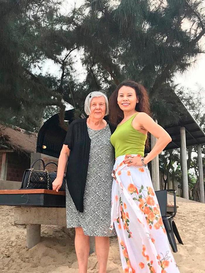 Kết thúc hôn nhân ồn ào, Cường Đô La - Hồ Ngọc Hà vui duyên mới trong tình thương mến thương của sui gia nội ngoại-13