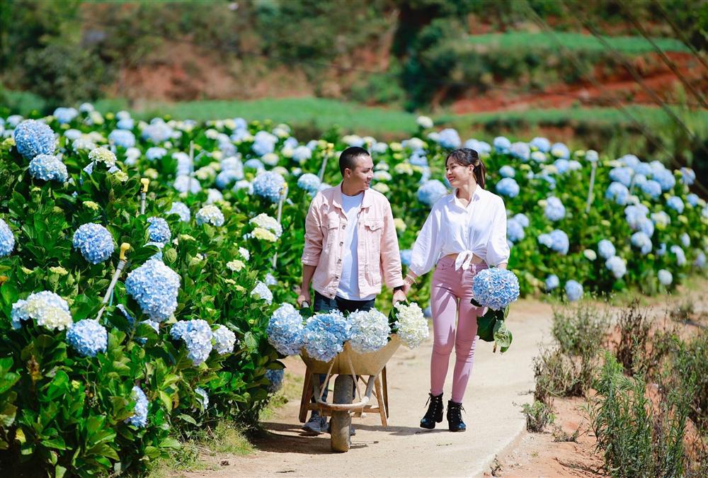 Hôn nhân nở hoa của MC Hoàng Linh sau nửa năm vướng nghi án rạn nứt-2