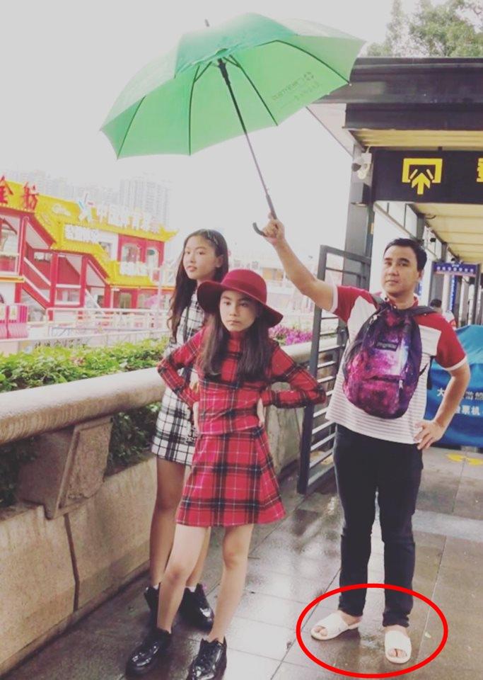Cư dân mạng đòi hải quan tịch thu một thứ đồ rất đáng yêu của MC Quyền Linh khi đi du lịch với gia đình-4
