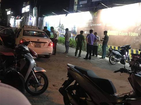 Bắt nghi can cắt cổ tài xế taxi để cướp ở Sài Gòn-2