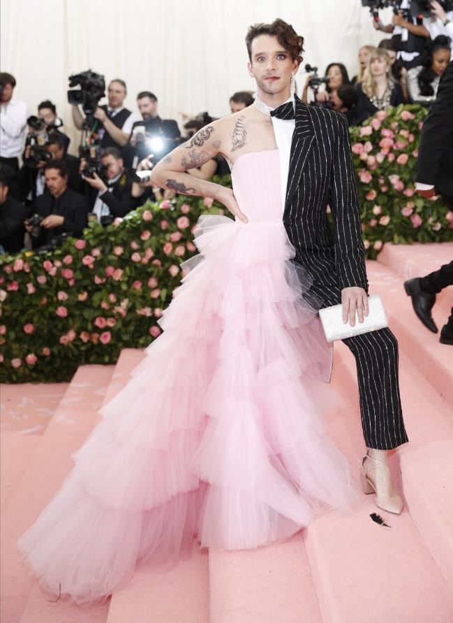 8 ngôi sao LGBT diện trang phục ấn tượng nhất tại Met Gala 2019-6