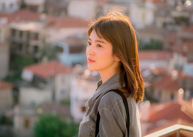Song Hye Kyo: Danh xưng ngôi sao Hallyu là gánh nặng-1