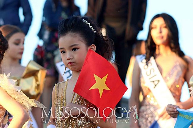 Vừa nhập cuộc Hoa hậu hoàn vũ nhí 2019, đại diện Việt Nam đã gây ấn tượng với chuyên trang sắc đẹp Missosology-5