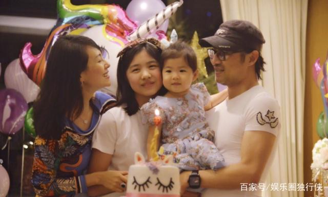 Vẻ đẹp thuần khiết của Chương Tử Di năm 24 tuổi làm dậy sóng mạng xã hội-8