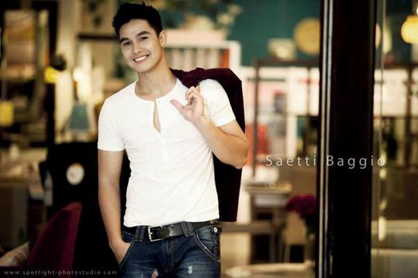 Baggio - hot boy lai Tây, đào hoa thành ông bố của cặp sinh đôi-2