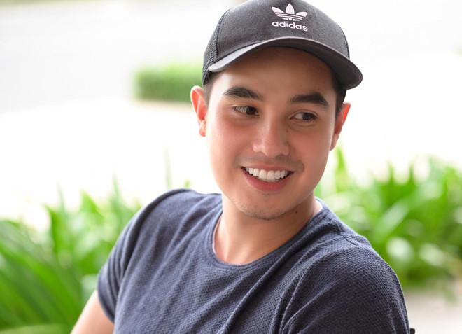 Baggio - hot boy lai Tây, đào hoa thành ông bố của cặp sinh đôi-7