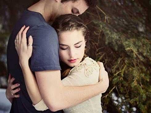 'Thăng hoa' bên người cũ đã có gia đình, tôi lặng người khi anh đưa ra đề nghị