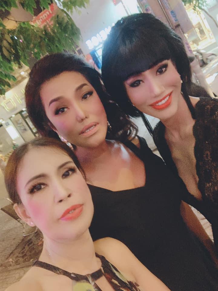 Người đẹp công khai chuyển giới đầu tiên ở Việt Nam: Sống vui tuổi trung niên nhưng chưa bao giờ nguôi ngoai về người chồng quá cố-6