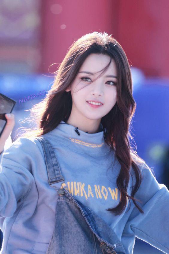 Tử vi thứ Sáu ngày 10/5/2019 của 12 con giáp: Hợi tìm thấy tình yêu, Tý dễ dãi tin người-1