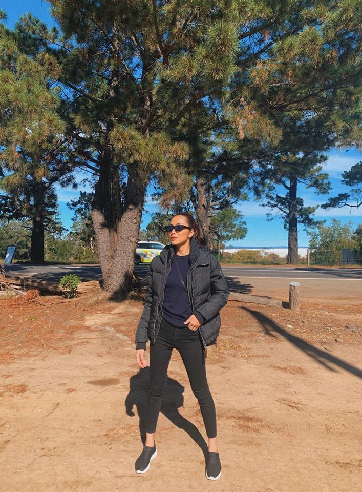 Tăng Thanh Hà lạc lõng ở xứ người chỉ vì nhầm thông tin-1