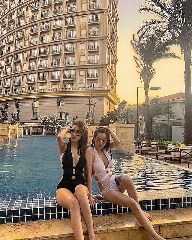 Trước khi chụp ảnh cưới phơi ngực trần, cặp đồng tính nữ đình đám giới trẻ Việt nổi tiếng đã đẹp lại còn bốc lửa-11