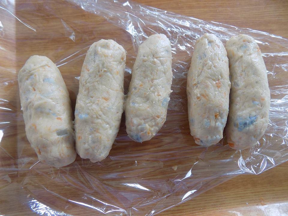 Cách làm bánh chuối khoai lang chiên giòn rụm, ăn hoài không biết chán-3