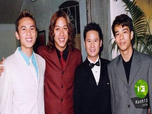 Tuấn Hưng mặt búng ra sữa, lúng túng diễn cùng Quả dưa hấu ở tuổi 20