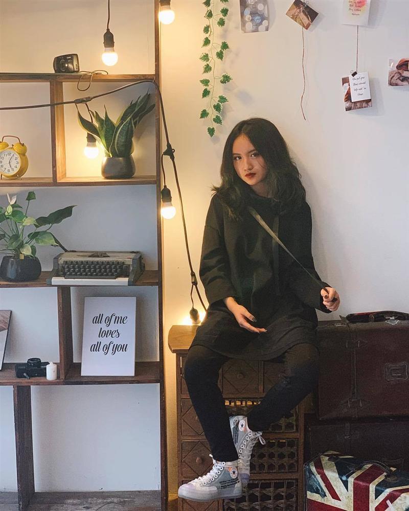 Nhan sắc hot girl của con gái Tú Dưa và nữ hoàng wushu Thúy Hiền-7