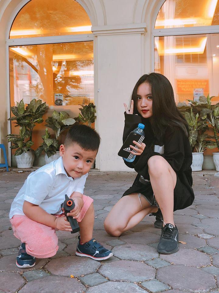 Nhan sắc hot girl của con gái Tú Dưa và nữ hoàng wushu Thúy Hiền-10