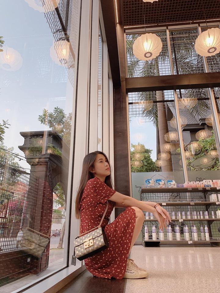 Cục sì lầu ông bê lắp phiên bản Midu: Chỉ ngồi uốn éo theo nhạc cũng đáng yêu hết phần thiên hạ-1