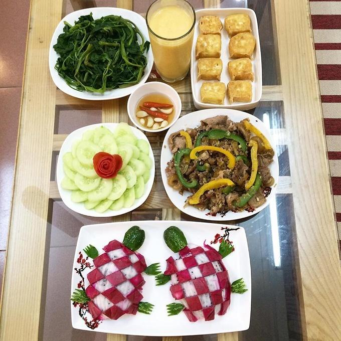 Mâm cơm của vợ đảm khiến chồng đi đâu cũng nhớ về nhà ăn cơm-9