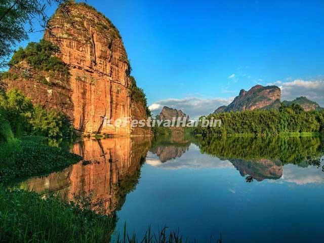 Danh thắng nhạy cảm nhất Trung Quốc, chị em đỏ mặt không dám nhìn-3