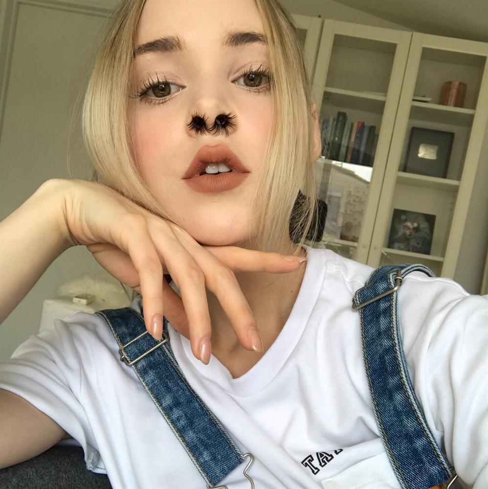 Nối mi quê rồi, xu hướng mới nhất bây giờ phải là...nối lông mũi cơ!-5