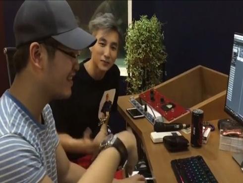 Khoe giọng mộc 'căng đét', ai vẫn nghĩ Sơn Tùng MTP chỉ biết 'say oh yeah' cần xem gấp clip này!