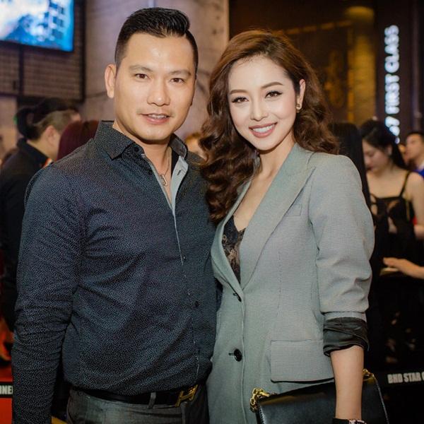 Sao Việt mang tiếng giàu nứt đố đổ vách nhưng vẫn vắt kiệt sức kiếm tiền: Vì đâu nên nỗi?-18