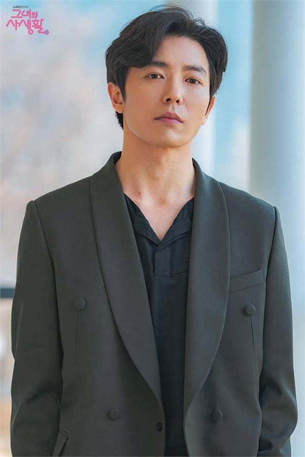 Khám phá tủ đồ đa dạng của nam chính phim Bí mật nàng fangirl-1