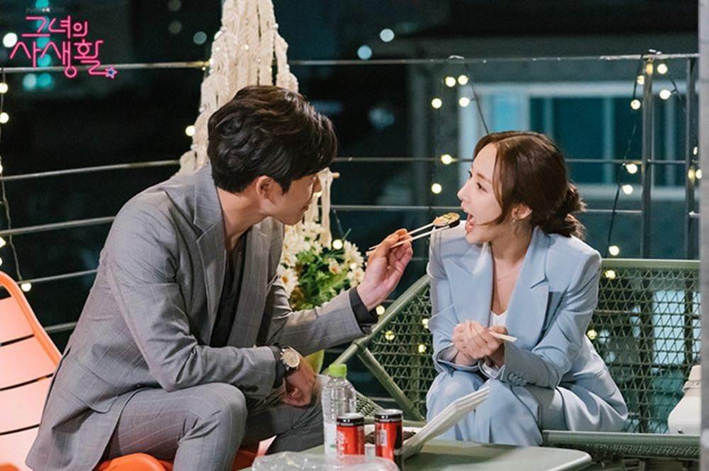 Khám phá tủ đồ đa dạng của nam chính phim Bí mật nàng fangirl-10