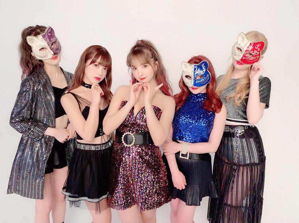 Lee Sung Kyung tiết lộ mối quan hệ thân thiết bất ngờ với Park Shin Hye-6