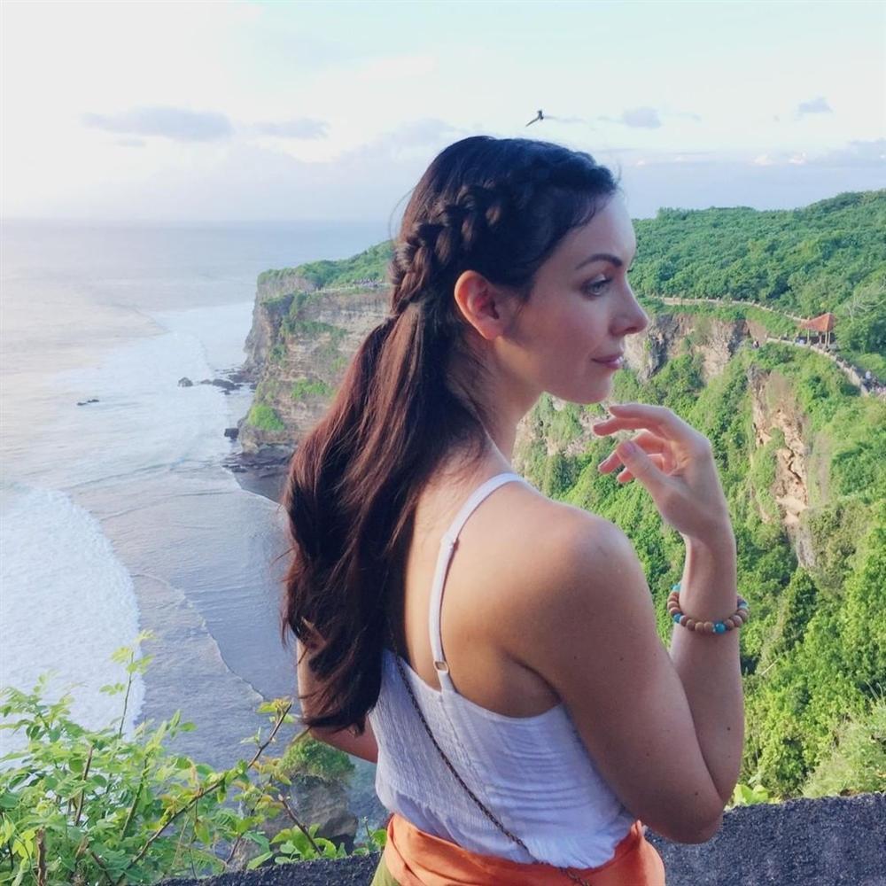 Bản tin Hoa hậu Hoàn vũ 11/5: Bất ngờ trước dung nhan lột xác của mẹ HHen Niê-5